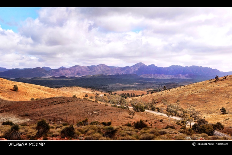 Australia South Australia/Flinders, Wilpena Pound, , Walkopedia