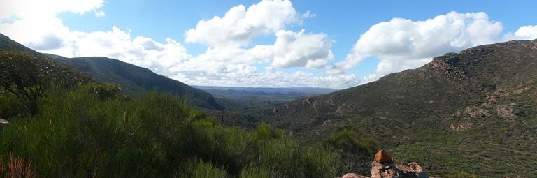 Australia South Australia/Flinders, Wilpena Pound, , Walkopedia