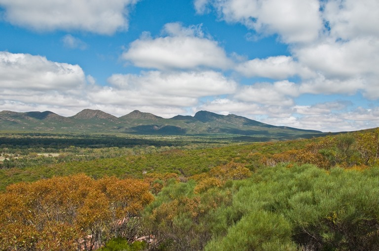 Australia South Australia/Flinders, Wilpena Pound, , Walkopedia