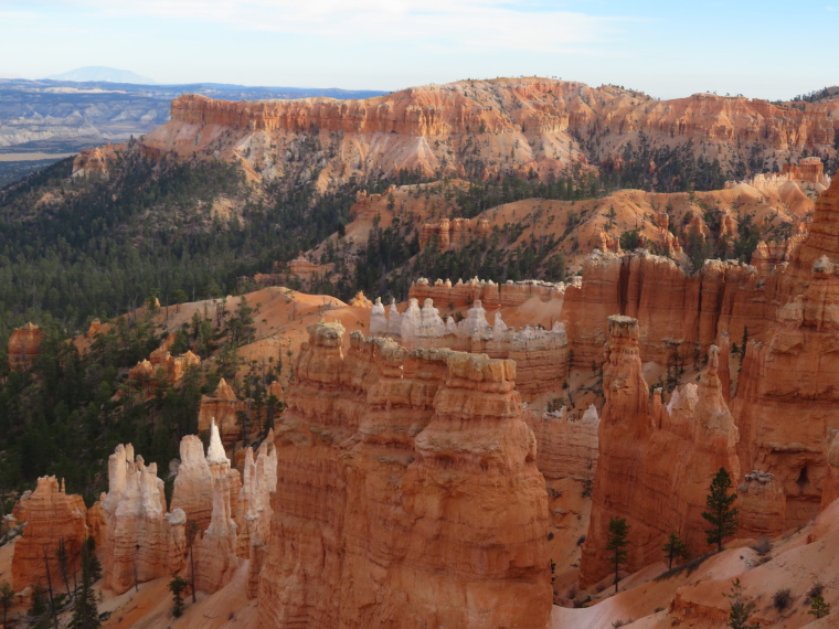 USA SW: Bryce Canyon, Bryce Canyon, From the rim, Walkopedia