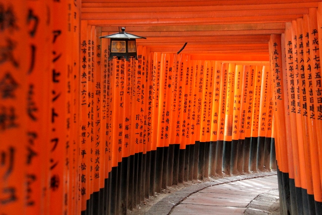 Fushimi Inari - © Flickr user- themonnie Fushimi Inari, Kyoto: Fushimi Inari - © Flickr user- themonnie