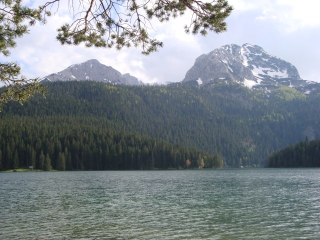 Montenegro, Durmitor National Park, Crno Jezero (Black Lake) - the largest glacial lake in the heart of Durmitor NP , Walkopedia