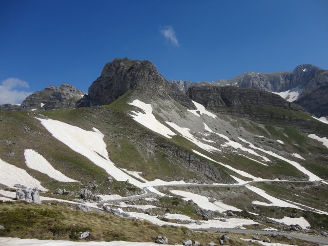 Montenegro, Durmitor National Park, Mountain road across the Sedlo (pass) at 1900m above sea level , Walkopedia