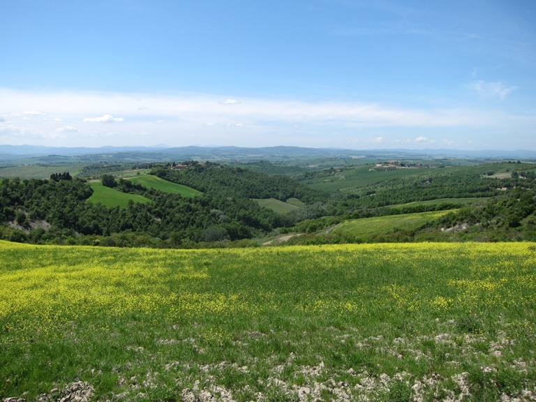 Italy Tuscany, Monte Oliveto Maggiore to Montalcino , Big view north, Walkopedia