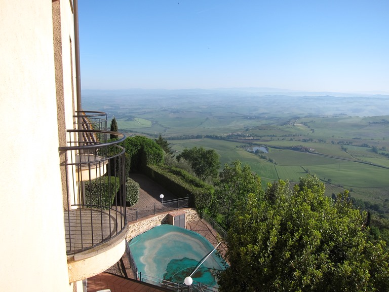 Italy Tuscany, Monte Oliveto Maggiore to Montalcino , From Montalcino hotel, morning , Walkopedia