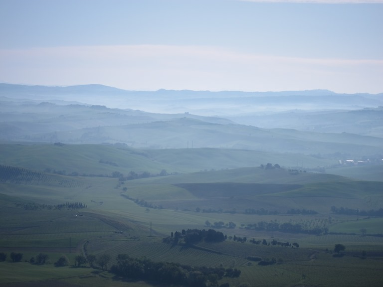 Italy Tuscany, Monte Oliveto Maggiore to Montalcino , Tuscan cliche - but what a joy , Walkopedia