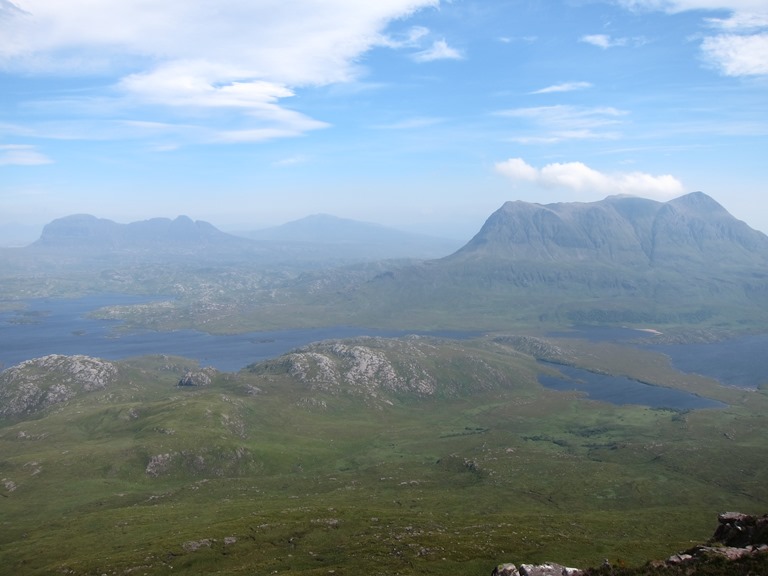 United Kingdom Scotland NW Highlands Assynt, Assynt Peninsula, Suilven (L) and Cul Mor from Stac Pollaidh, hazy day, Walkopedia