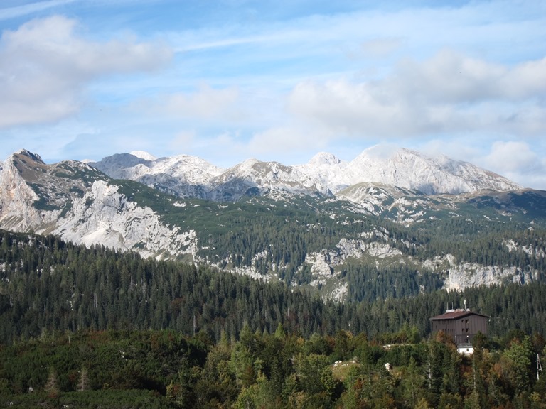 Slovenia Julian Alps, Lower Bohinj Ridge, Komna refuge, Walkopedia