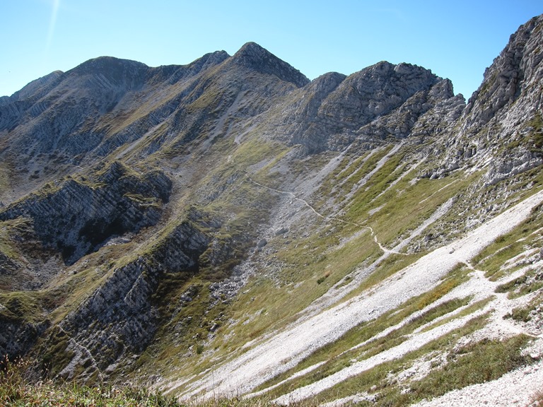 Slovenia Julian Alps, Grand Bohinj Horseshoe, Lower Bohinj Ridge, Vrh Planje flank, Walkopedia