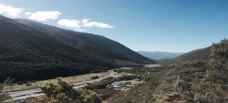 New Zealand South Island/Arthur's Pass Area, Avalanche Peak, View back over the village, Walkopedia