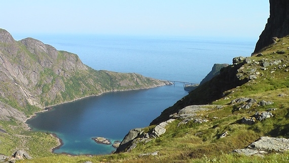 Norway Lofoten/Narvik Area, Lofoten Islands, Munkebu walk, down onto the fjord, Walkopedia