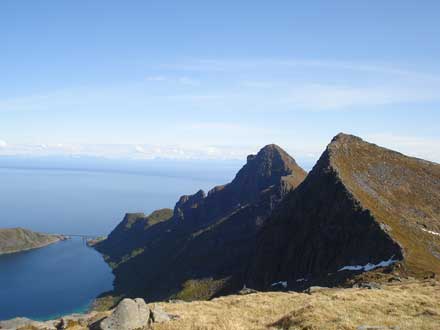 Norway Lofoten/Narvik Area, Lofoten Islands, The Munkebu walk's outstanding view, Walkopedia