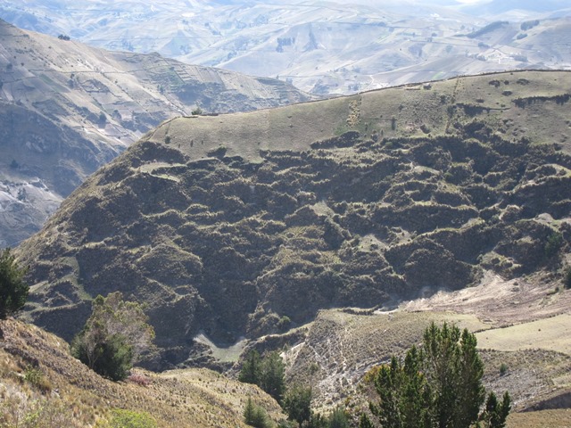 Ecuador Central Andes:Quilotoa Area, Lake Quilotoa Circuit, , Walkopedia