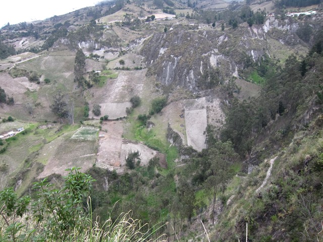 Ecuador Central Andes:Quilotoa Area, Edmundo's Skywalk, , Walkopedia