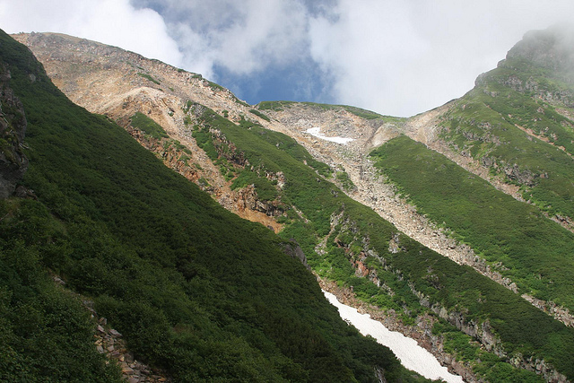 Japan Japanese Alps (Chubu), Ontake-san, On the slopes of Mt. Ontake, Walkopedia