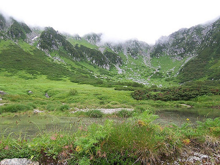 Japan Japanese Alps (Chubu), Kiso-Koma-ga-Take and Utsugi-dake loop, Mt. Kiso-Komagatake trekking, Walkopedia