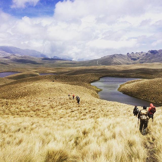 Ecuador Northern Andes: Otavalo Area, Pinan Lakes / Yana-urcu de Pinan , Pinan Hike , Walkopedia