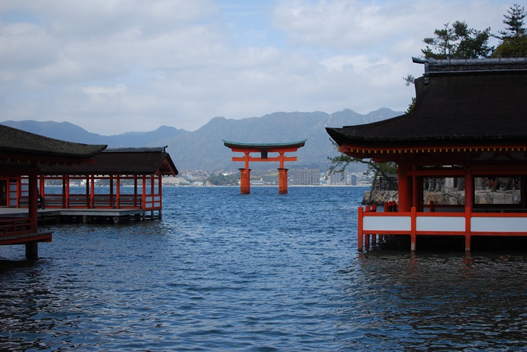 Japan Chugoku, Miya-Jima, Itsukushima, Walkopedia