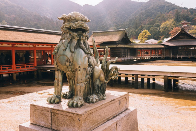 Miya-jima, Hiroshima - © Flickr User - Zhao ! Miya-Jima: Miya-jima, Hiroshima - © Flickr User - Zhao !