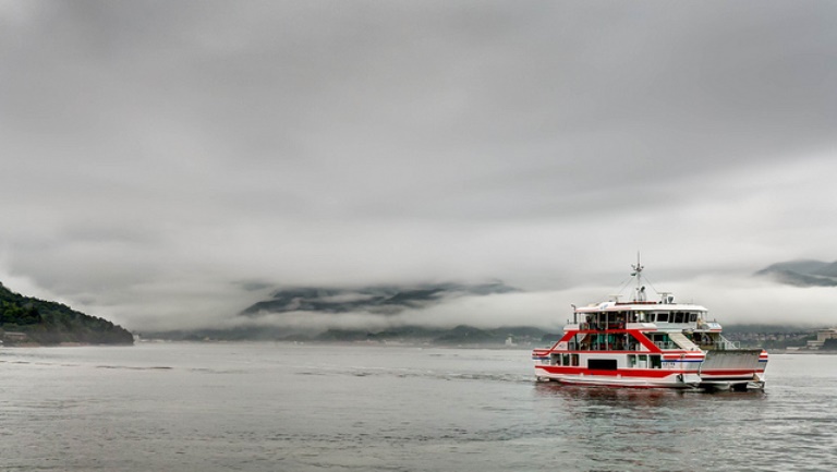 Japan Chugoku, Miya-Jima, The Miyajima Ferry, Walkopedia