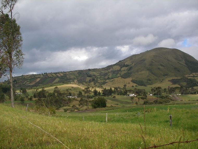 Ecuador Andes: Quito Area, El Chaupi, El Chaupi, Walkopedia