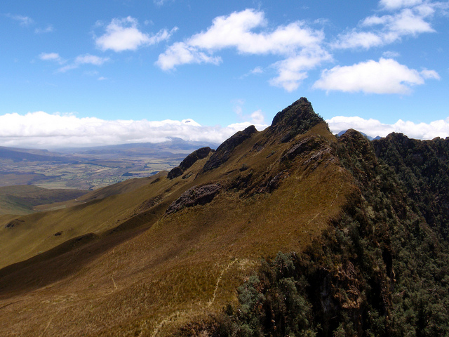 Ecuador Andes: Quito Area, Cerro Pasochoa, , Walkopedia