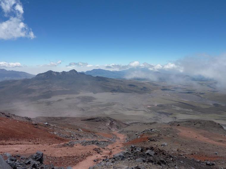 Ecuador Central Andes: Cotopaxi Area, Cotopaxi Circuit/Loop, Ruminahui from Cotapaxi, Walkopedia