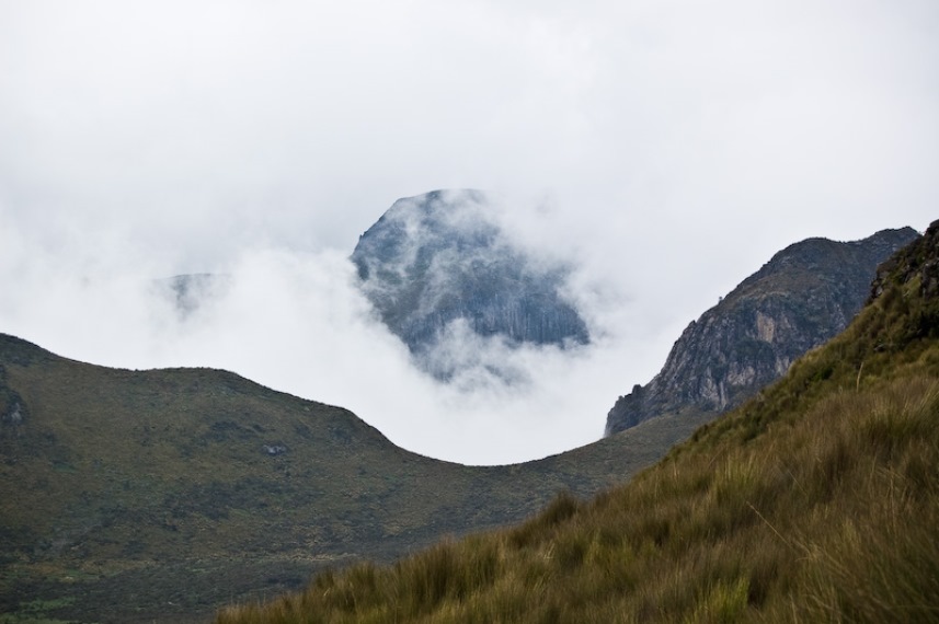 Ecuador Andes: Quito Area, Pichincha Volcanoes, Rucu Pichincha, Walkopedia