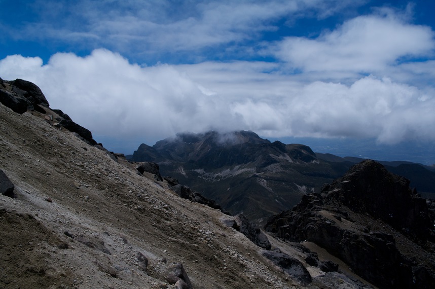 Ecuador Andes: Quito Area, Pichincha Volcanoes, Rucu Pichincha from Guago, Walkopedia