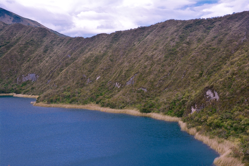 Ecuador Northern Andes: Otavalo Area, Laguna de Cuicocha and Cerro Cotatachi, Laguna de Cuicocha, Walkopedia