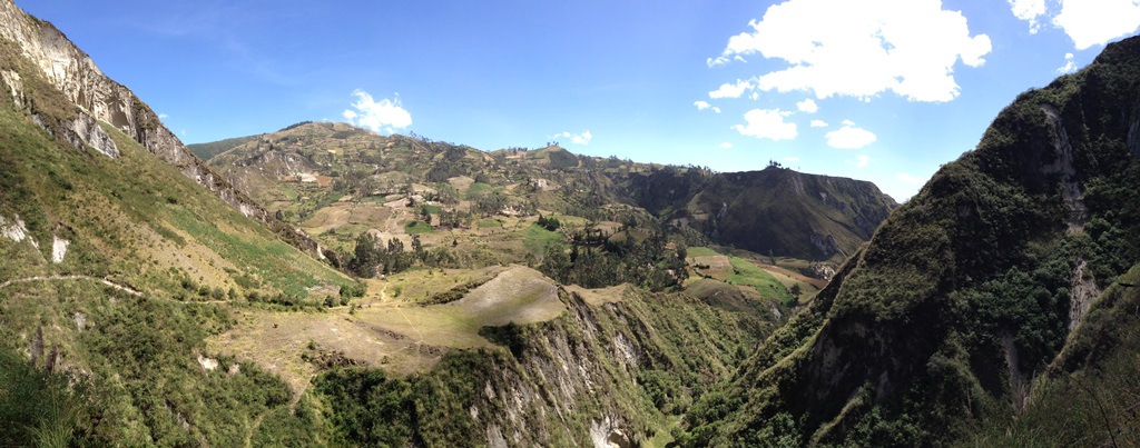 Ecuador Central Andes:Quilotoa Area, Lake Quilotoa to Chugchillan, View to Chugchillan, Walkopedia