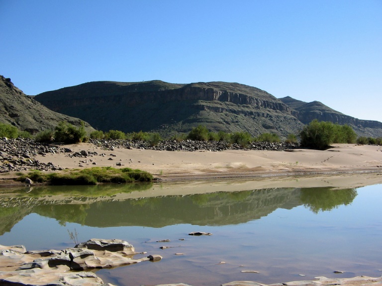 Namibia, Fish River Canyon, Sossusvlei Dunes and Fish River Canyon, Walkopedia