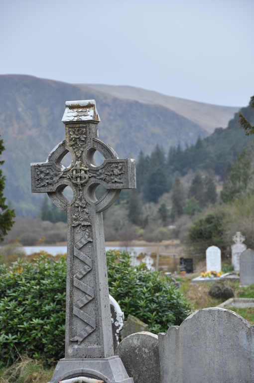 Ireland, Wicklow Way, Church, Walkopedia