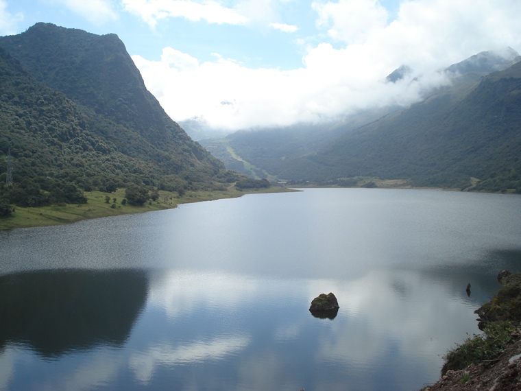 Ecuador Central Andes, Papallacta Lake District , Papallacta , Walkopedia