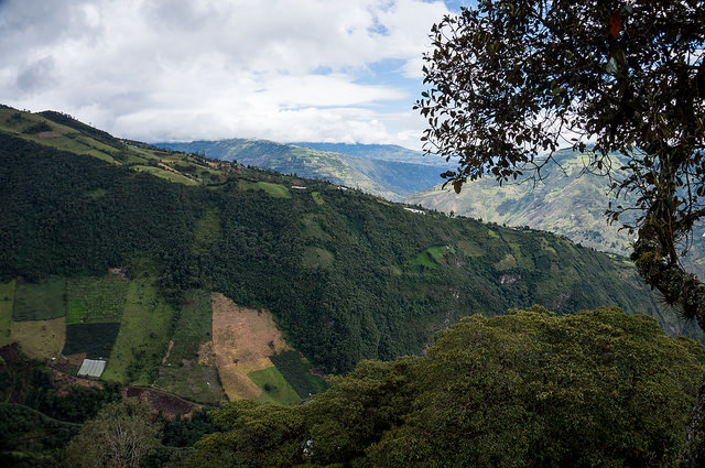 Ecuador Central Andes, Banos Area , Tungurahua slopes, Walkopedia