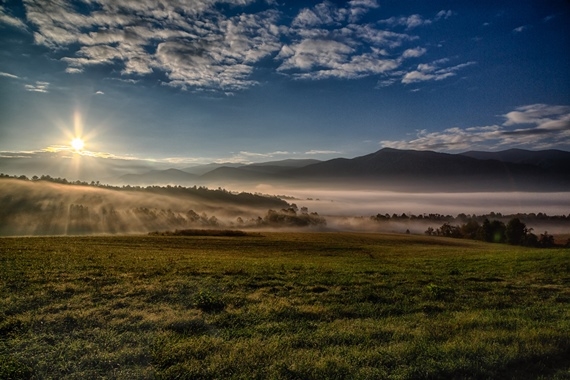USA South: Great Smoky Mountains NP, Great Smoky Mountains National Park, Early Morning Fog, Walkopedia