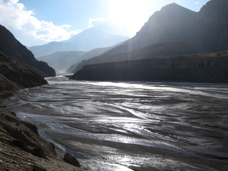 Nepal Annapurna & Mustang, Mustang, Afternoon near Chhusang, Walkopedia