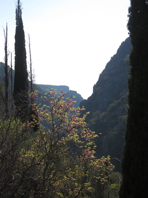 Greece Peloponnese: Taygetus range and the Mani, Viros Gorge, , Walkopedia