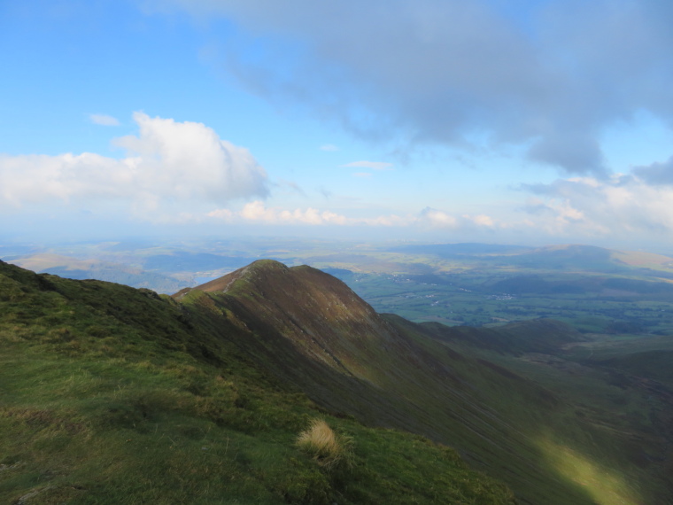 United Kingdom England Lake District, Skiddaw, Ullock Pike fm Longside Edge, Walkopedia