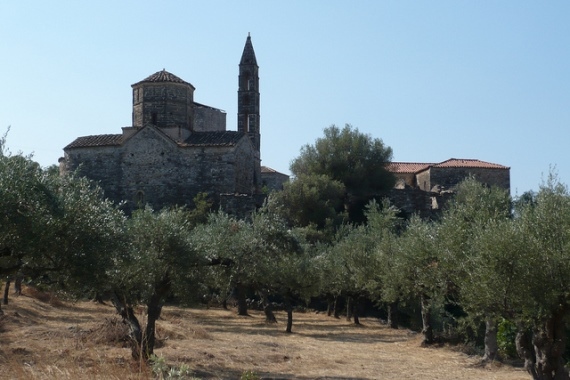 Greece Peloponnese: Taygetus range and the Mani, Sotrivanika to Kardamyli, Old Kardamyli, Walkopedia