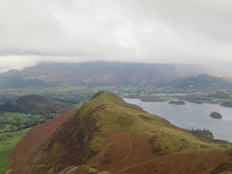 United Kingdom England Lake District, Cumbria Way and High Way, Catbells and Derwent Water, Walkopedia