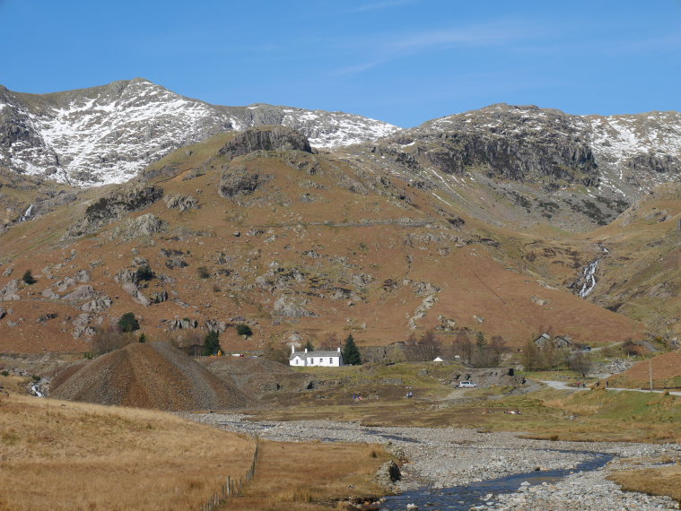 United Kingdom England Lake District, Cumbria Way and High Way, The Old Man of Coniston, Walkopedia