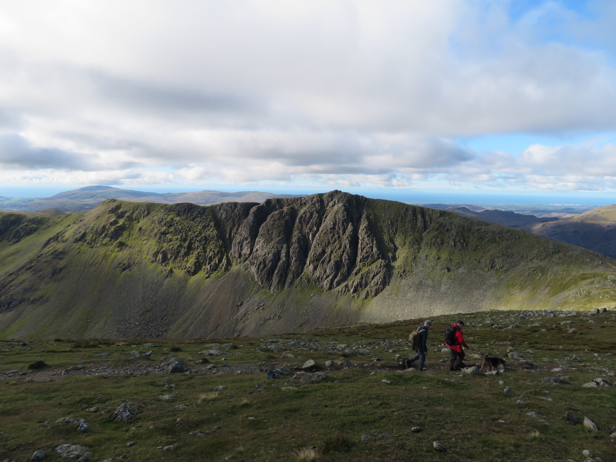 United Kingdom England Lake District, The Old Man of Coniston, Dow Crag from Old man of Coniston, Walkopedia