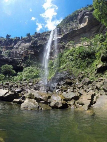 Japan Nansei-shoto (SW Islands): Okinawa, Yaeyama/ Iriomoto, Okinawa Pinaisara Falls, Walkopedia