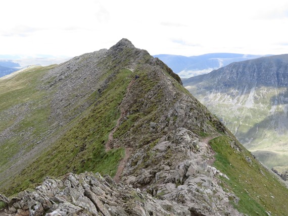 United Kingdom England Lake District, Helvellyn and Striding Edge, Striding Edge, Walkopedia