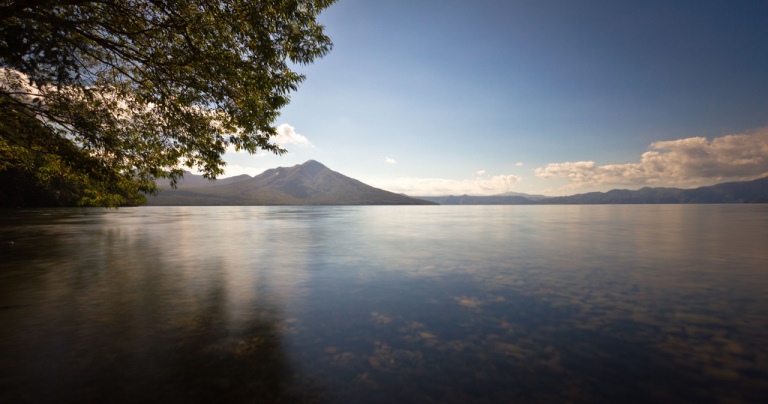 Lake Shikotsu, Hokkaido - © flickr user- Kin Chan I Photographer Shikotsu Toya : Lake Shikotsu, Hokkaido - © flickr user- Kin Chan I Photographer