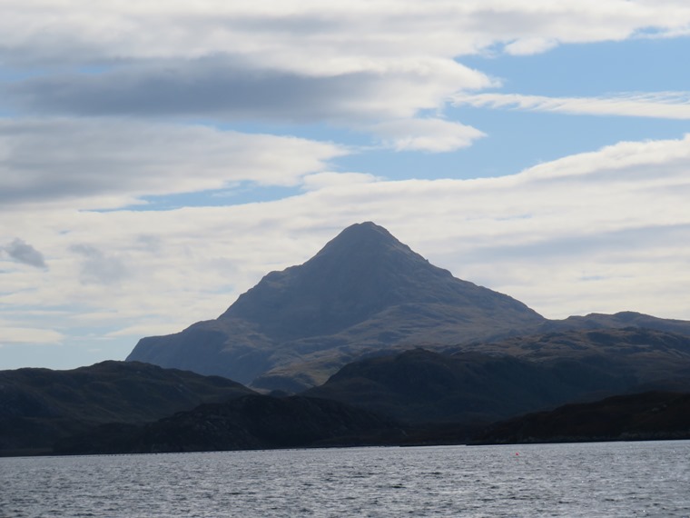 United Kingdom Scotland NW Highlands, Ben Stack, Ben Stack from the sea, Walkopedia