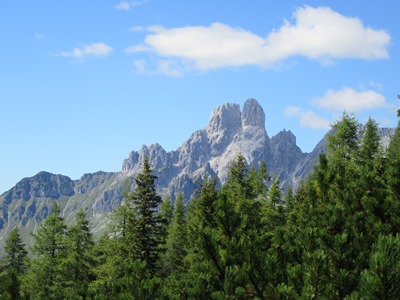 Austria The Dachstein, Linzer Weg/ Sulzenhals, Bischofmutze from Sulzenhals, Walkopedia