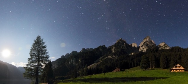 Austria The Dachstein, Gosausee Lakes and Valley, Moonrise in the Alpes, Walkopedia