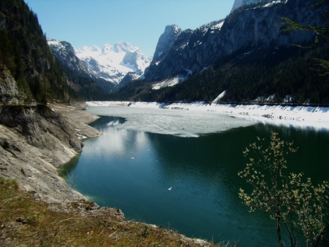 Austria The Dachstein, Gosausee Lakes and Valley, , Walkopedia